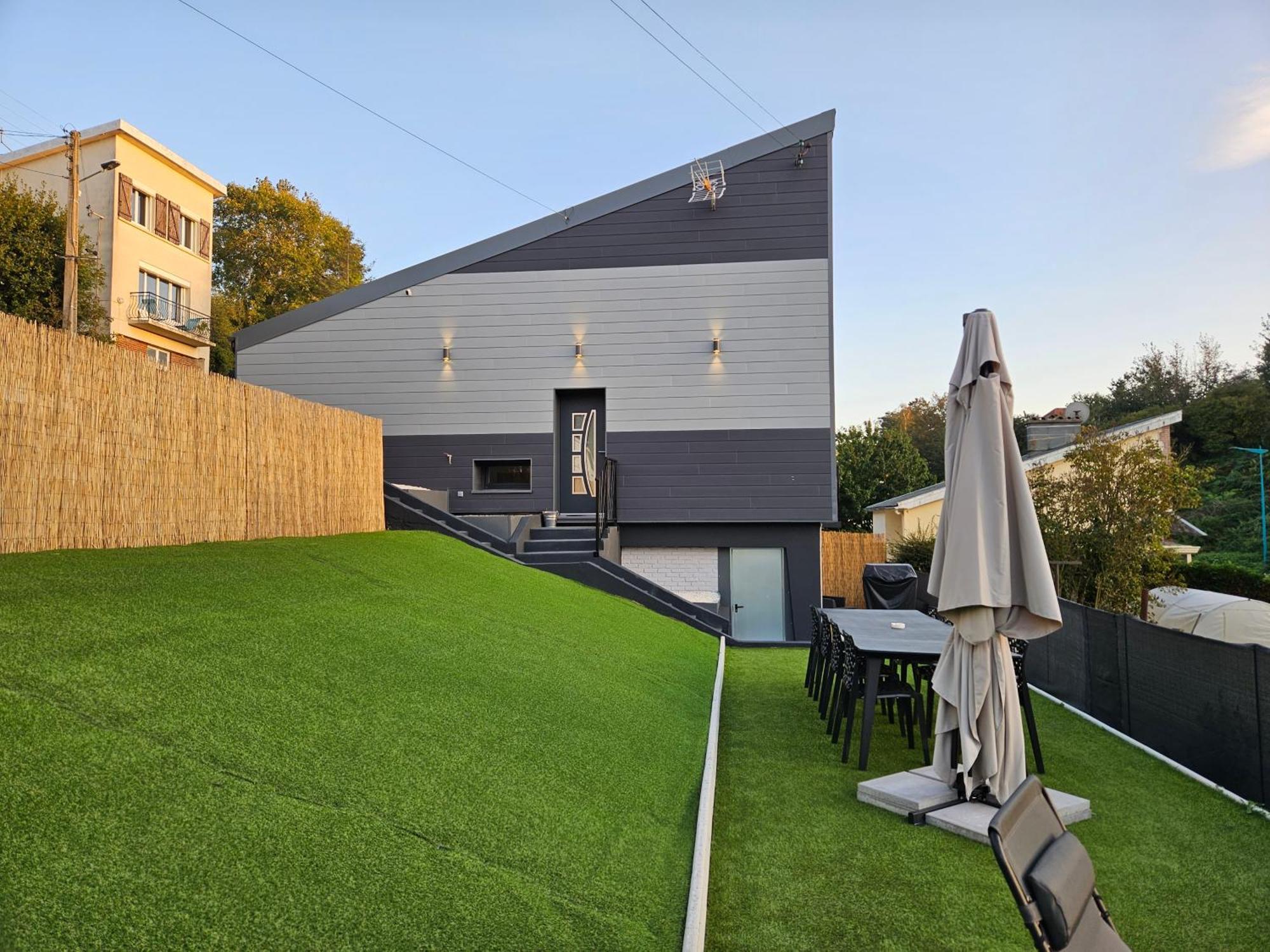 Maison Entiere Proche Plage 圣莱奥纳尔 外观 照片